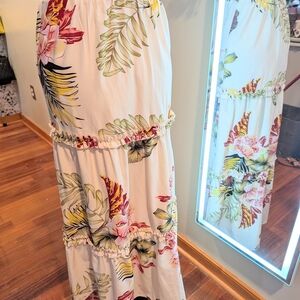 Ambition Cream Skirt with Black Label